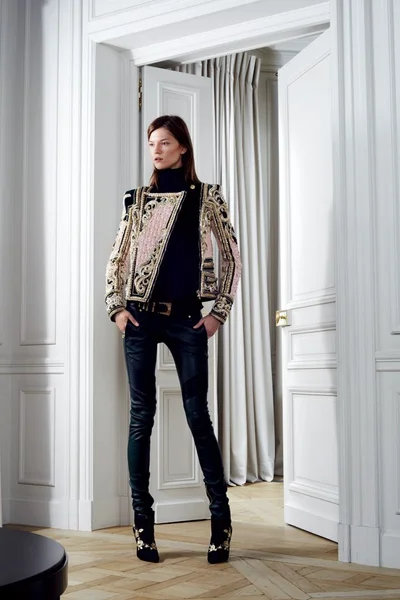 Look 19
